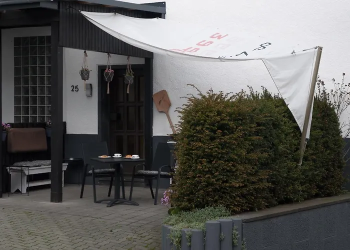 Backes * Ettringen (Rhineland-Palatinate)